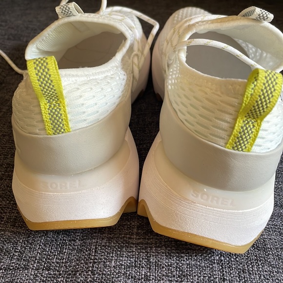 NWOT Sorel Women's Kinetic Impact Lace Shoe - Picture 7 of 9